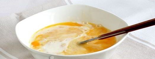 омлет с помидорами, сыром и зеленью. Шаг 6