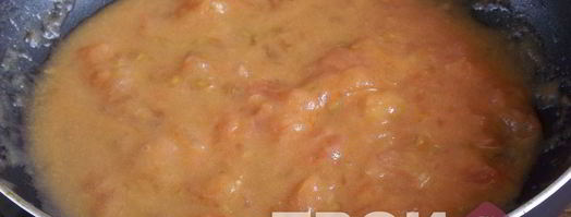 омлет с томатами и зеленым горошком. Шаг 6