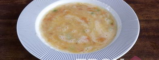 омлет с томатами и зеленым горошком. Шаг 9