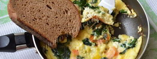 омлет со шпинатом и креветками. Шаг 9