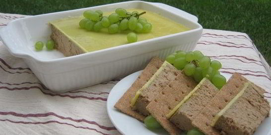 Диетический паштет из куриной печени