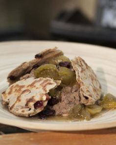 Паштет из индюшачьей печенки с вареньем из кислых томатов