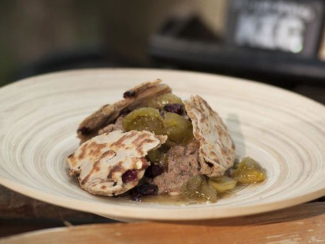 Рецепт паштета из индюшачьей печенки с вареньем из кислых томатов