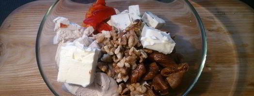 паштет из курицы с голубым сыром, инжиром и орехами. Шаг 4