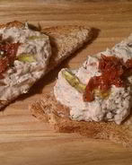 Паштет из тунца и творожного сыра