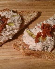 Паштет из тунца и творожного сыра