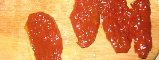 паштет с вялеными томатами и изюмом по-чешски. Шаг 4