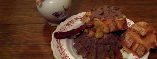 паштет с вялеными томатами и изюмом по-чешски. Шаг 7