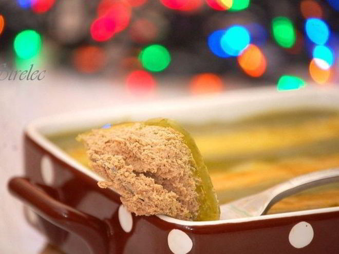 Рецепт запеченного паштета из печени кролика со вкусом нового года