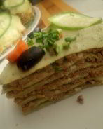 Блинный тортик с печенью и шпинатом