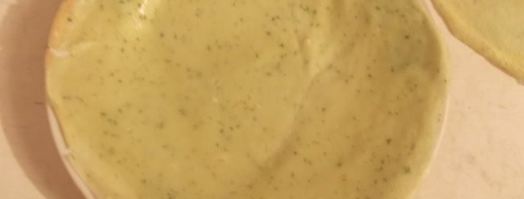 блинный тортик с печенью и шпинатом. Шаг 8