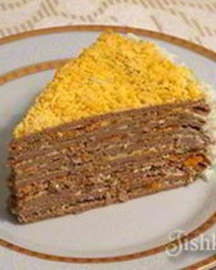 Печеночный торт с морковкой и луком