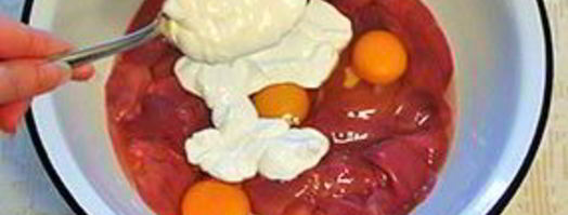 печеночный торт с морковкой и луком. Шаг 4