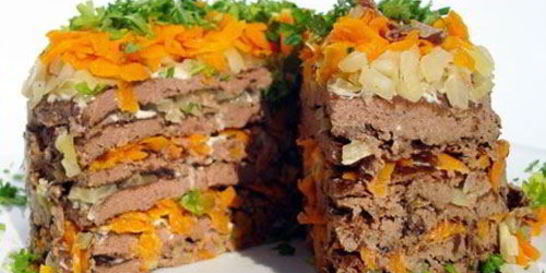 Печеночный торт с морковью