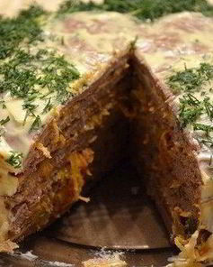 Торт из куриной печени с морковью