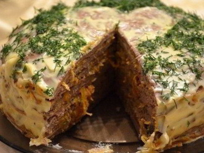 Рецепт торта из куриной печени с морковью