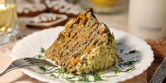 Закусочный печеночный торт