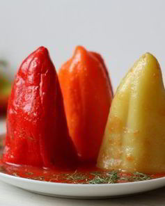Перцы в томатном соке для фарширования