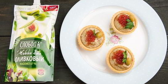 Праздничная закуска с красной икрой