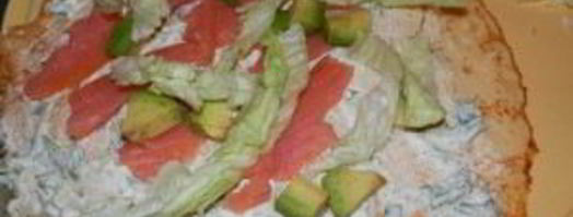 блинные роллы с семгой. Шаг 10