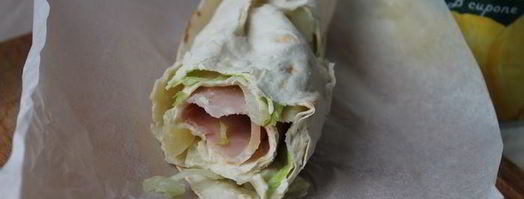 нежные роллы с ананасами и ветчиной. Шаг 7