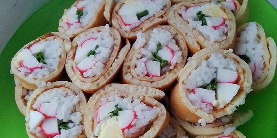 Роллы из блинов