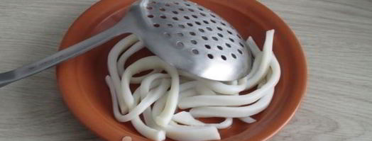 роллы с кальмаром и беконом. Шаг 8