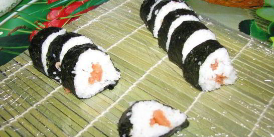 Роллы с семгой