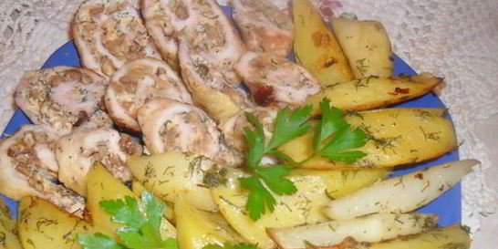 Куриные рулетики с ореховой начинкой