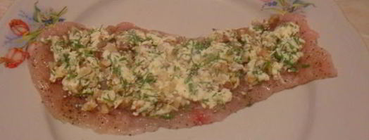 куриные рулетики с ореховой начинкой. Шаг 5