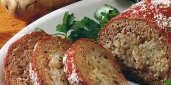 Мясной рулет с начинкой из картофеля