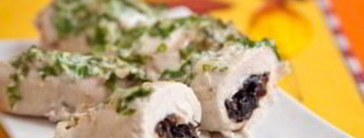 рулет из курицы с черносливом. Шаг 8