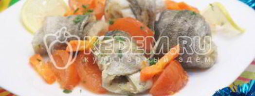 рулетики из рыбы запеченные с овощами. Шаг 8