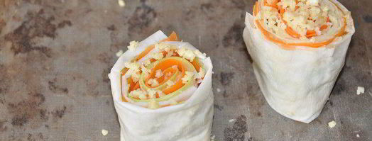 рулетики из теста фило с молодым кабачком и морковью. Шаг 8