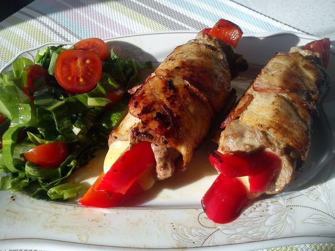 Рецепт рулетиков с сыром и перцем