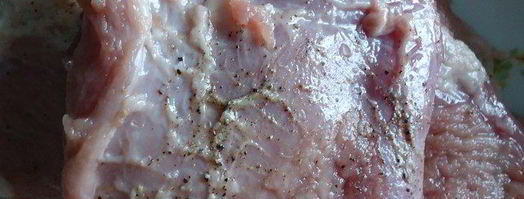 свиные рулетики со сладким перцем под базиликом. Шаг 3