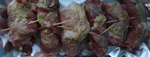 свиные рулетики со сладким перцем под базиликом. Шаг 6