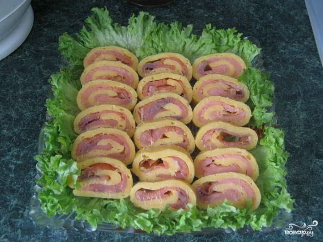 Рецепт сырного рулета с рыбой