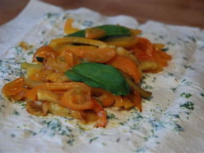 Рецепт овощной шаурмы с чесночным соусом