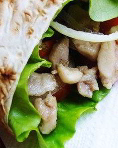 Шаурма с индейкой и овощами