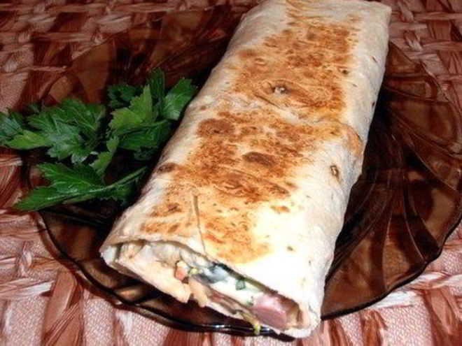 Рецепт шаурмы с колбасой и корейской морковью