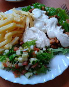 Шаверма на тарелке