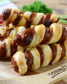 Сосиски в тесте на палочке Твистер