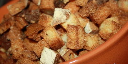 Хрустящие и ароматные сухарики ассорти