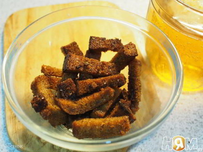 Рецепт пикантных сухариков к пиву