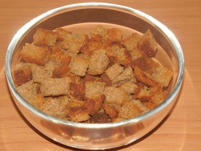 Рецепт сухариков из черного хлеба в духовке