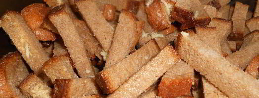 сухарики ржаные с чесноком. Шаг 7