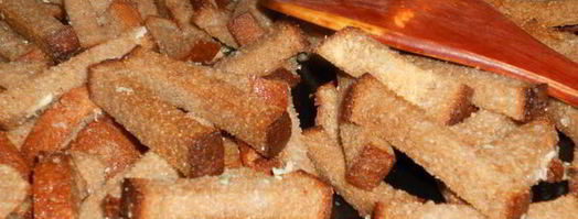 сухарики ржаные с чесноком. Шаг 9