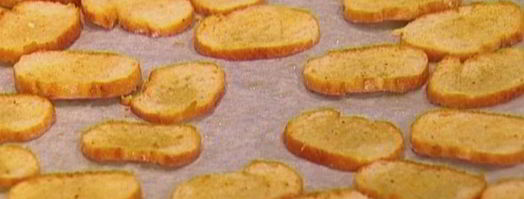 сухарики с грибной начинкой, сыром и зеленью. Шаг 9