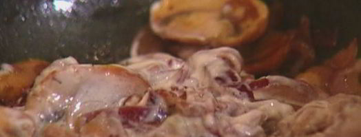 сухарики с грибной начинкой, сыром и зеленью. Шаг 10